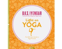 Kaft van Light On Yoga