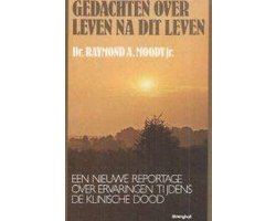 Kaft van Gedachten over leven na dit leven