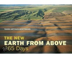 Kaft van The New Earth From Above: 365 Days