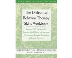 Kaft van Dialectical Behavior Therapy Skills Work