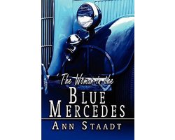 Kaft van The Woman in the Blue Mercedes