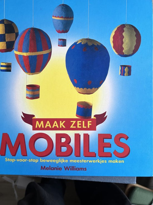 Kaft van Maak zelf mobiles