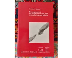 Kaft van Development of vocalizations in deaf and normally hearing infants